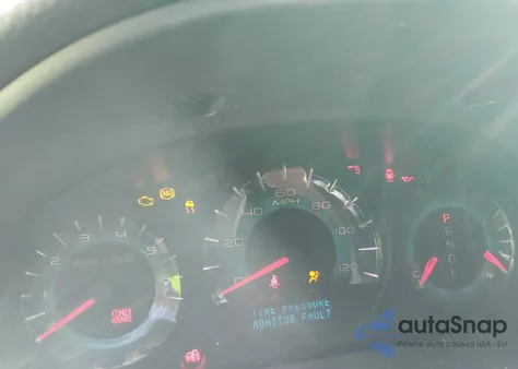 2010 Ford Fusion Se z USA, uszkodzony, nr VIN 3FAHP0HA0AR239423